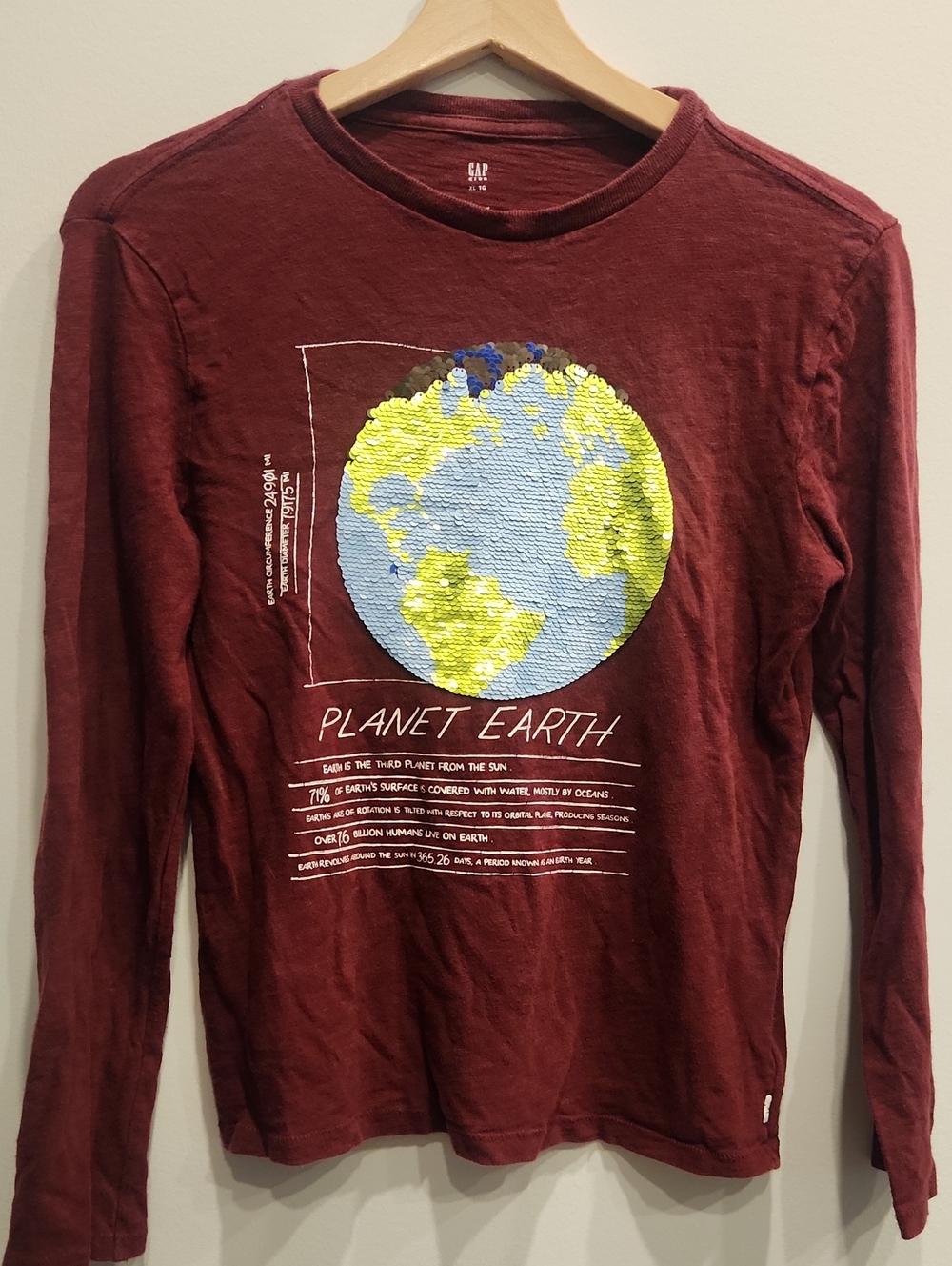 GAP Kids Burgundy Long Sleeve Tee with Sequin Planet Earth